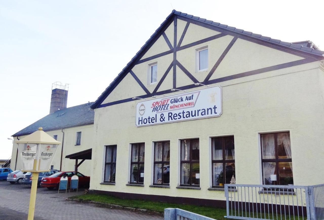 Sporthotel Glueck Auf Moenchenfrei Brand-Erbisdorf Екстер'єр фото
