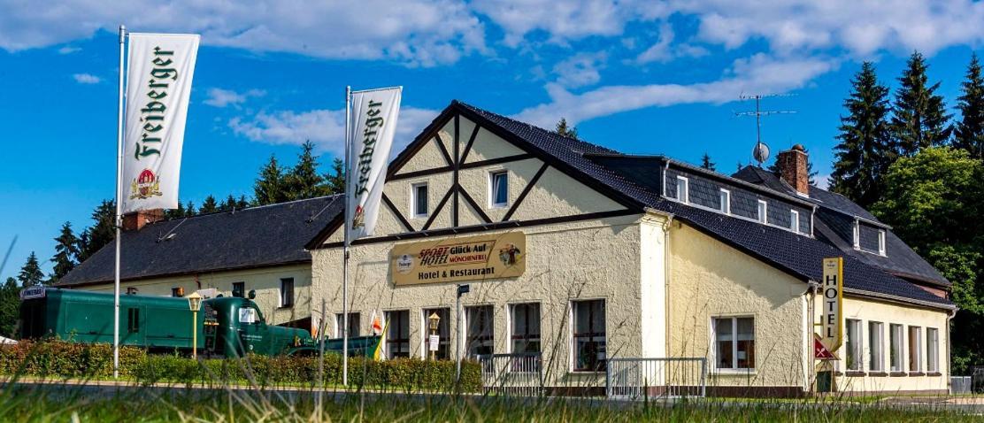 Sporthotel Glueck Auf Moenchenfrei Brand-Erbisdorf Екстер'єр фото