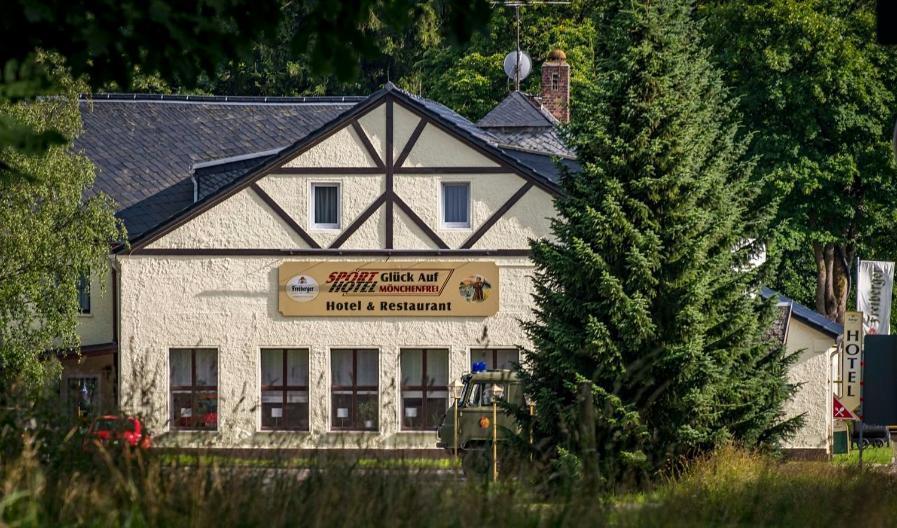 Sporthotel Glueck Auf Moenchenfrei Brand-Erbisdorf Екстер'єр фото