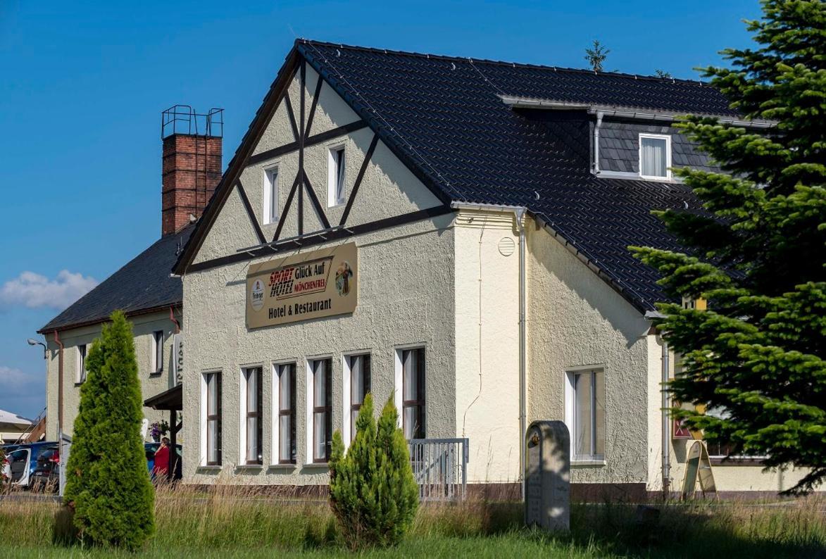 Sporthotel Glueck Auf Moenchenfrei Brand-Erbisdorf Екстер'єр фото